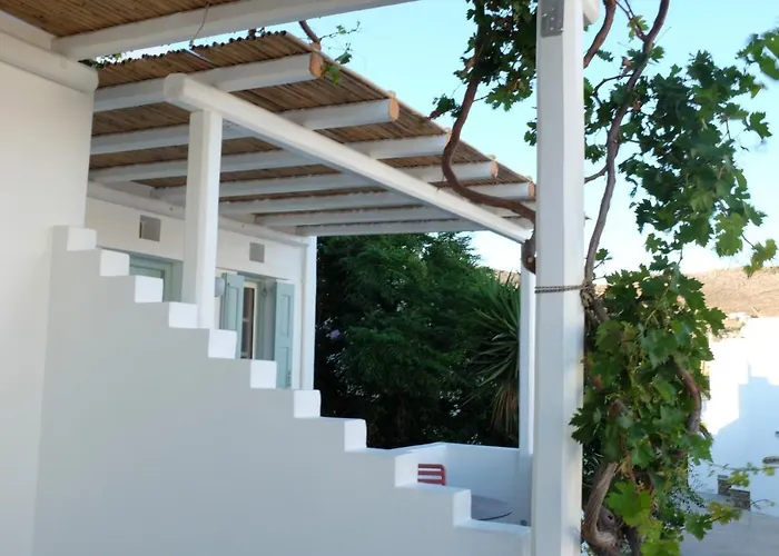 Ark Tinos Агиос-Иоаннис